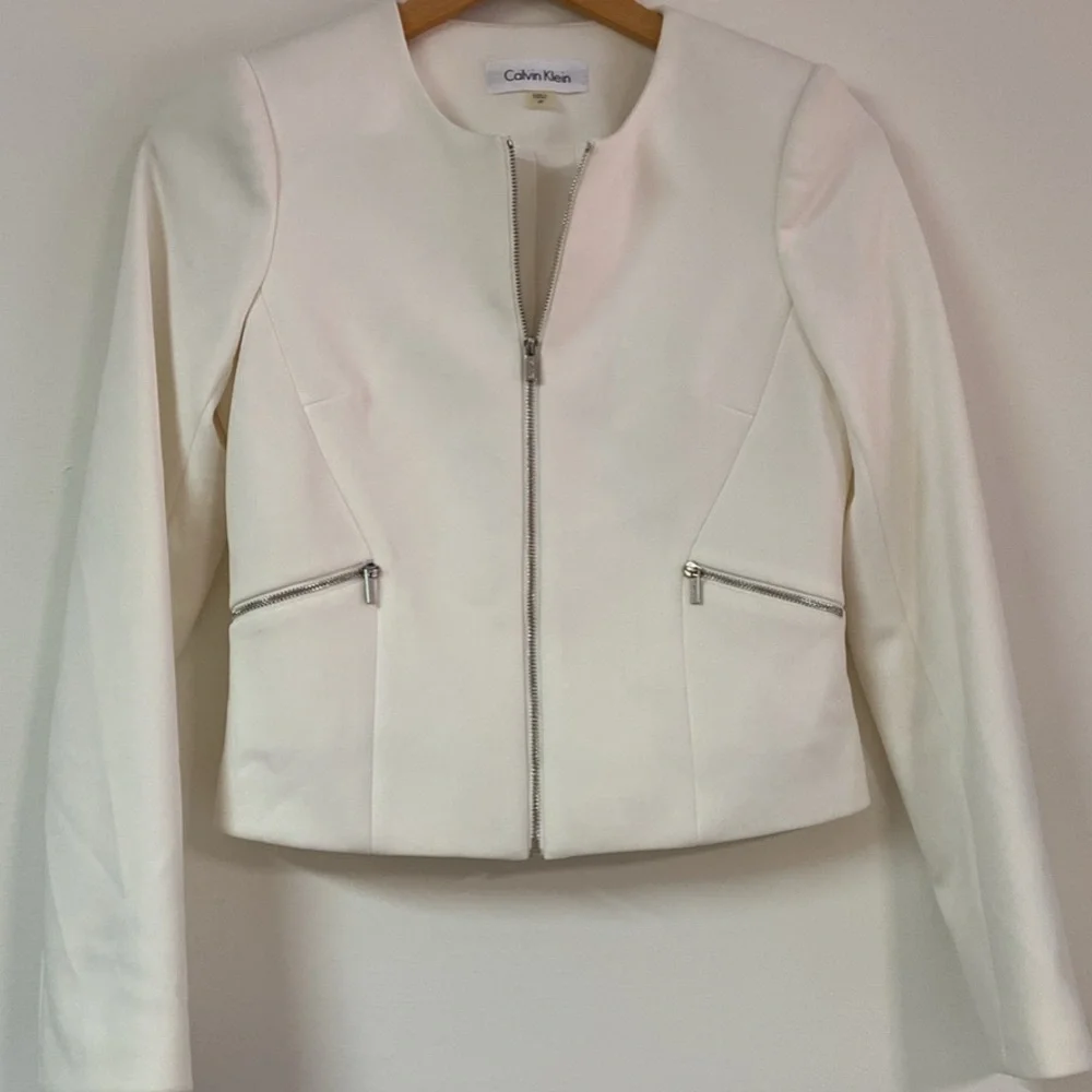 Calvin Klein White Label Tag - Picture 4 of 4